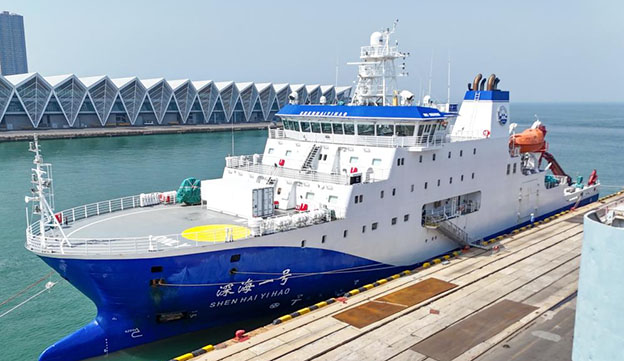 640-2a.jpg